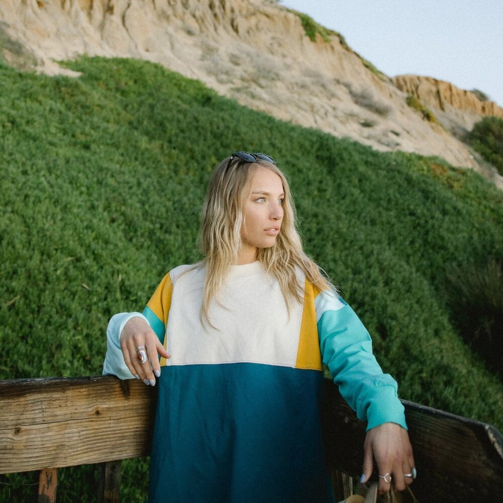 Nani Ascent Colorblock Sweatshirt (Yosemite)